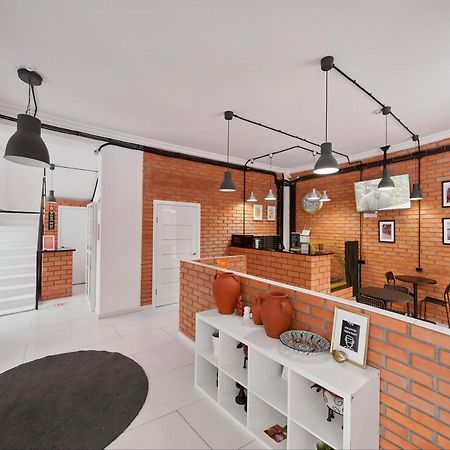 Hannah Inn Budget Hotel Астана Екстер'єр фото
