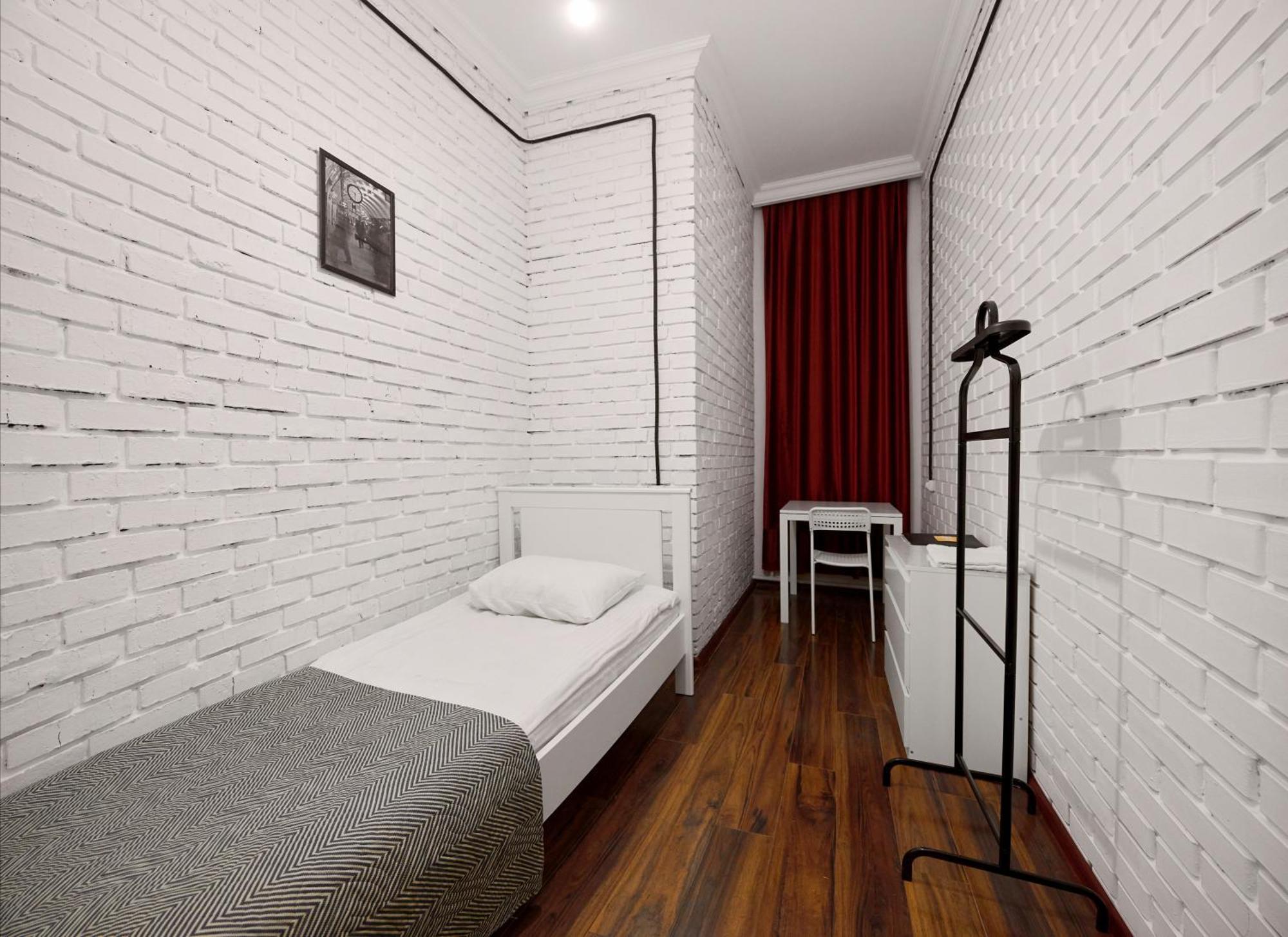 Hannah Inn Budget Hotel Астана Екстер'єр фото