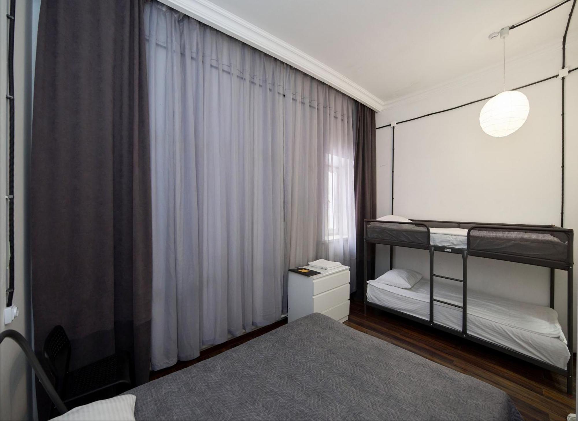 Hannah Inn Budget Hotel Астана Екстер'єр фото