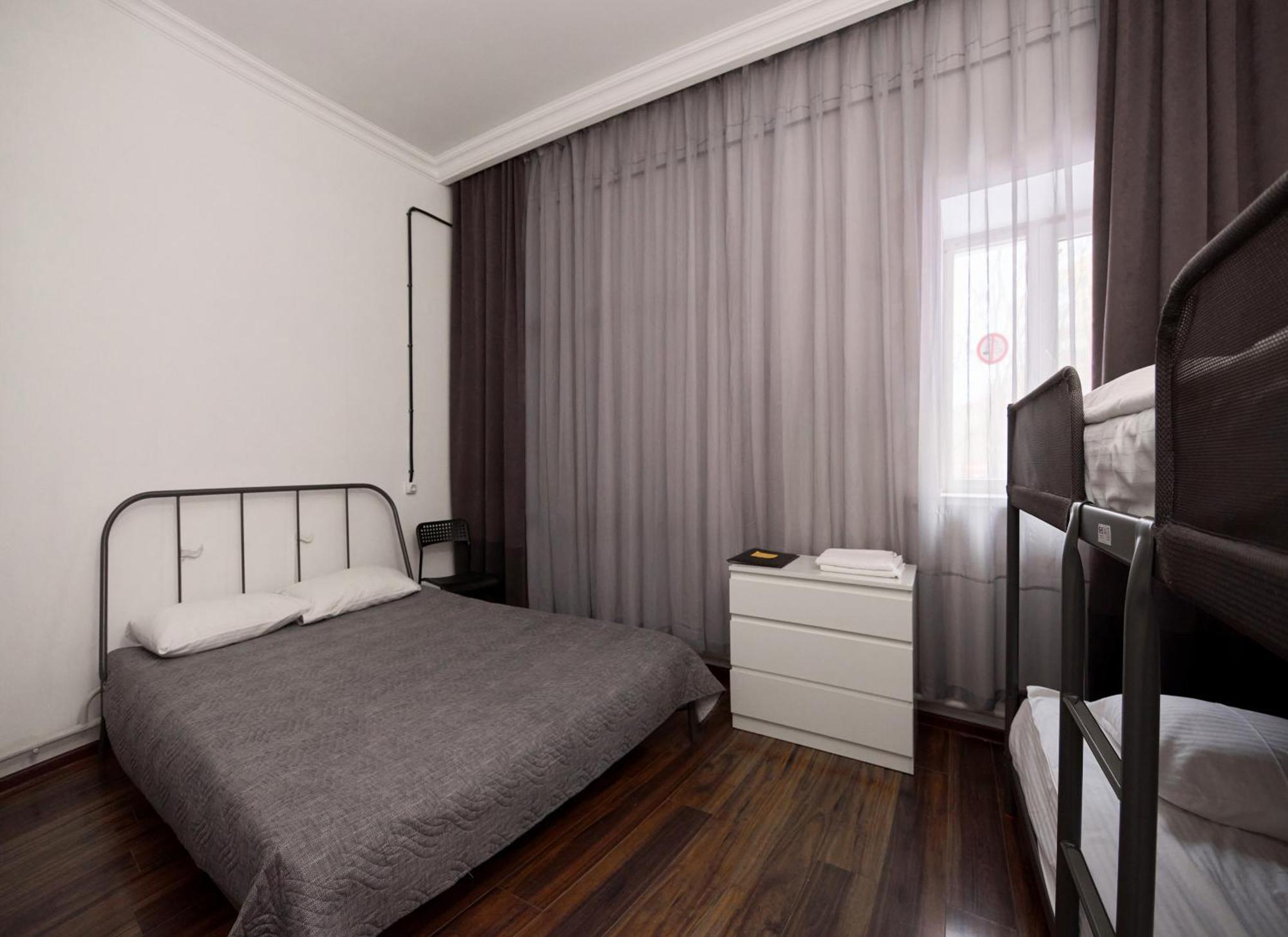 Hannah Inn Budget Hotel Астана Екстер'єр фото
